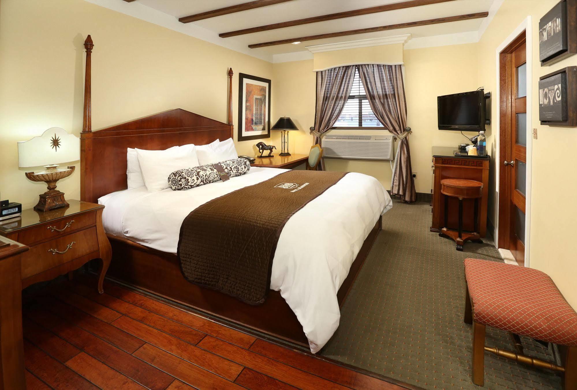 Brand Plaza Hotel Glendale Esterno foto